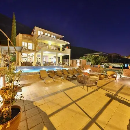 Cems Hotel Kas